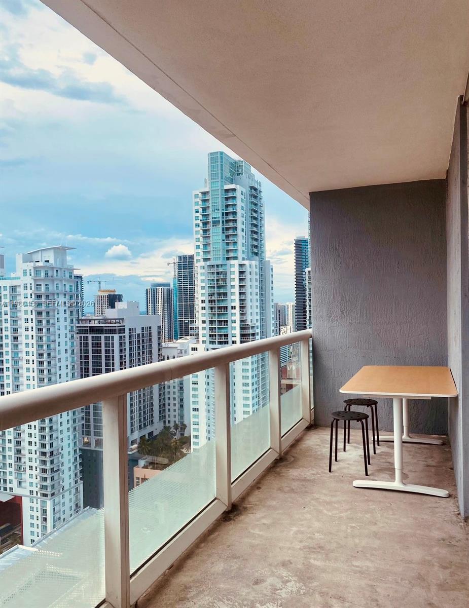 50 Biscayne Blvd #3509, Miami FL 33132