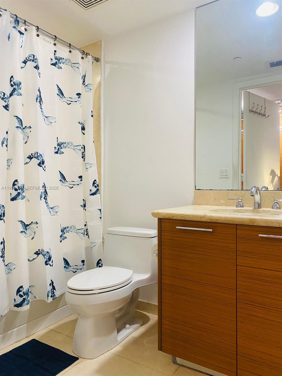 50 Biscayne Blvd #3509, Miami FL 33132