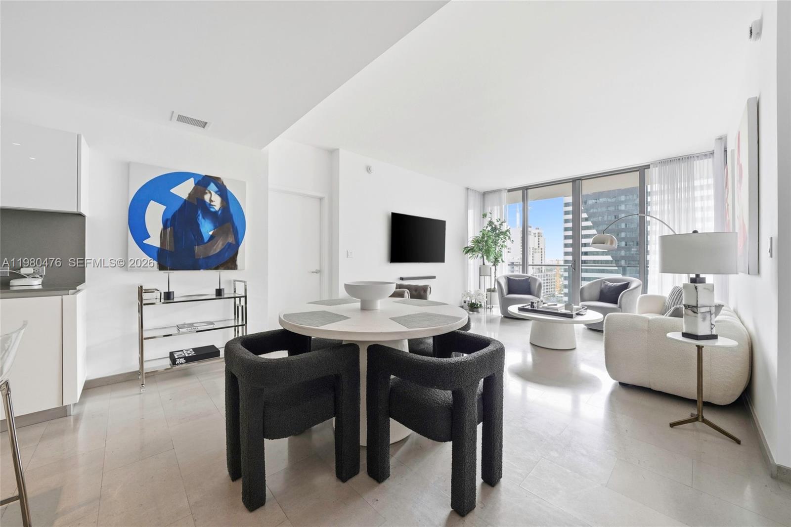 88 SW 7th St #1010, Miami FL 33130