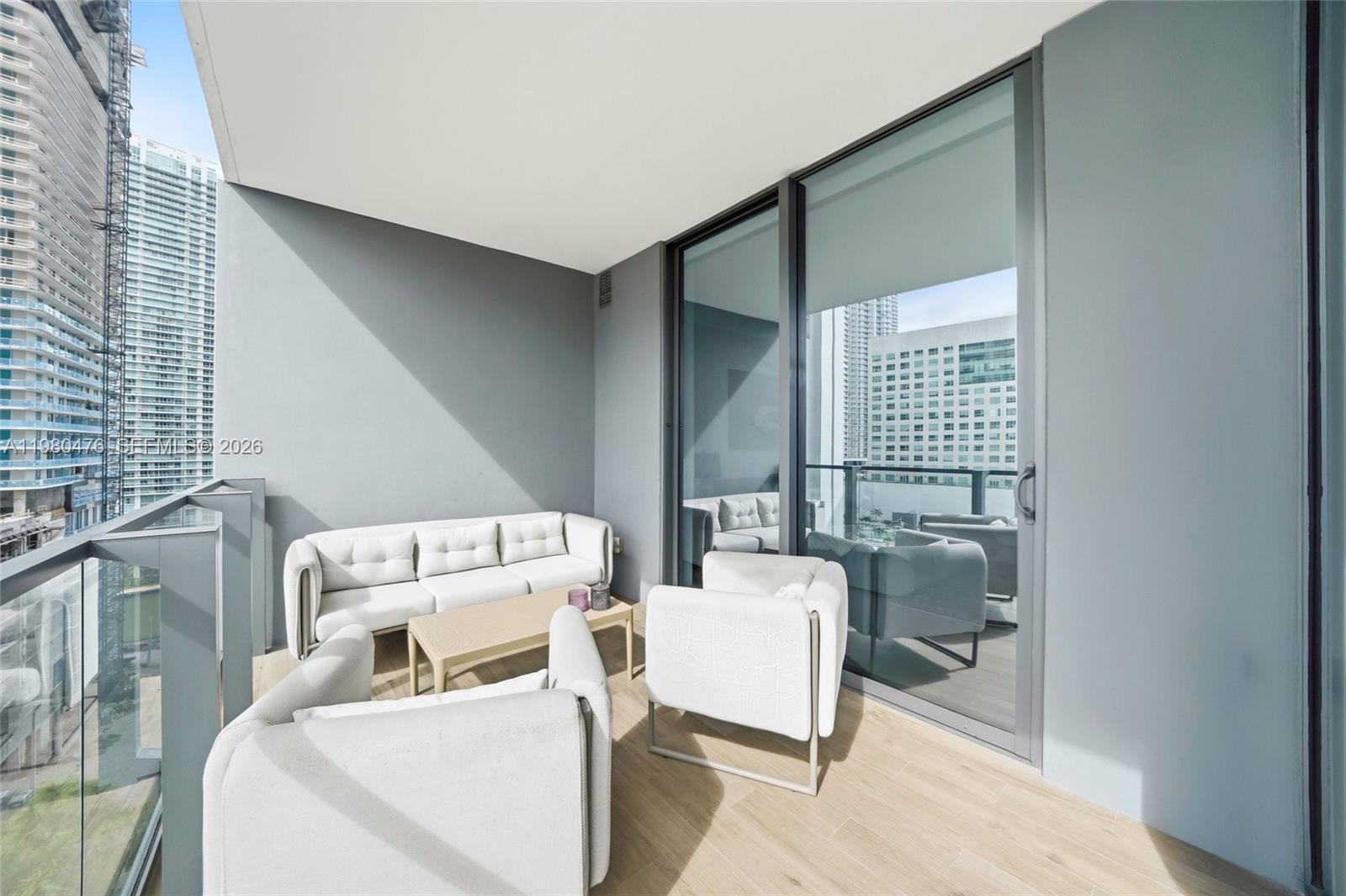 88 SW 7th St #1010, Miami FL 33130