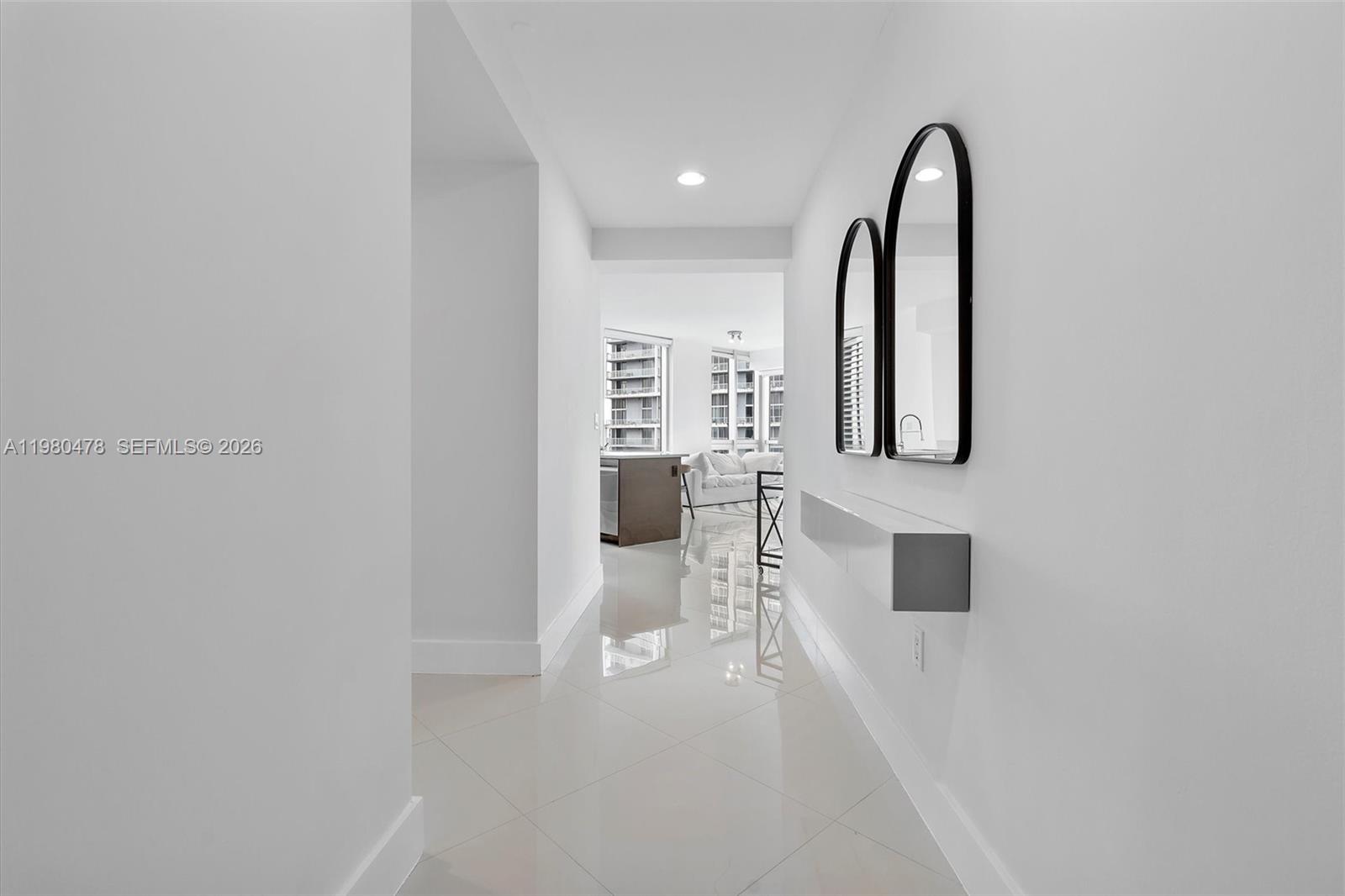 500 Brickell Ave #4101, Miami FL 33131