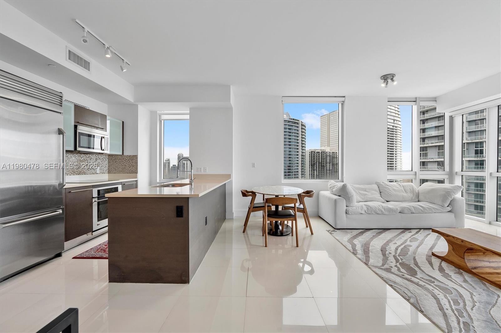 500 Brickell Ave #4101, Miami FL 33131