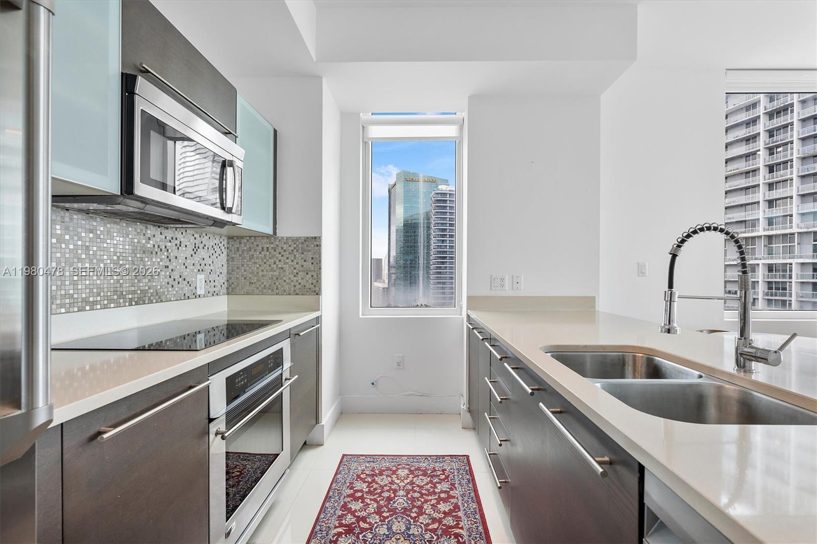 500 Brickell Ave #4101, Miami FL 33131