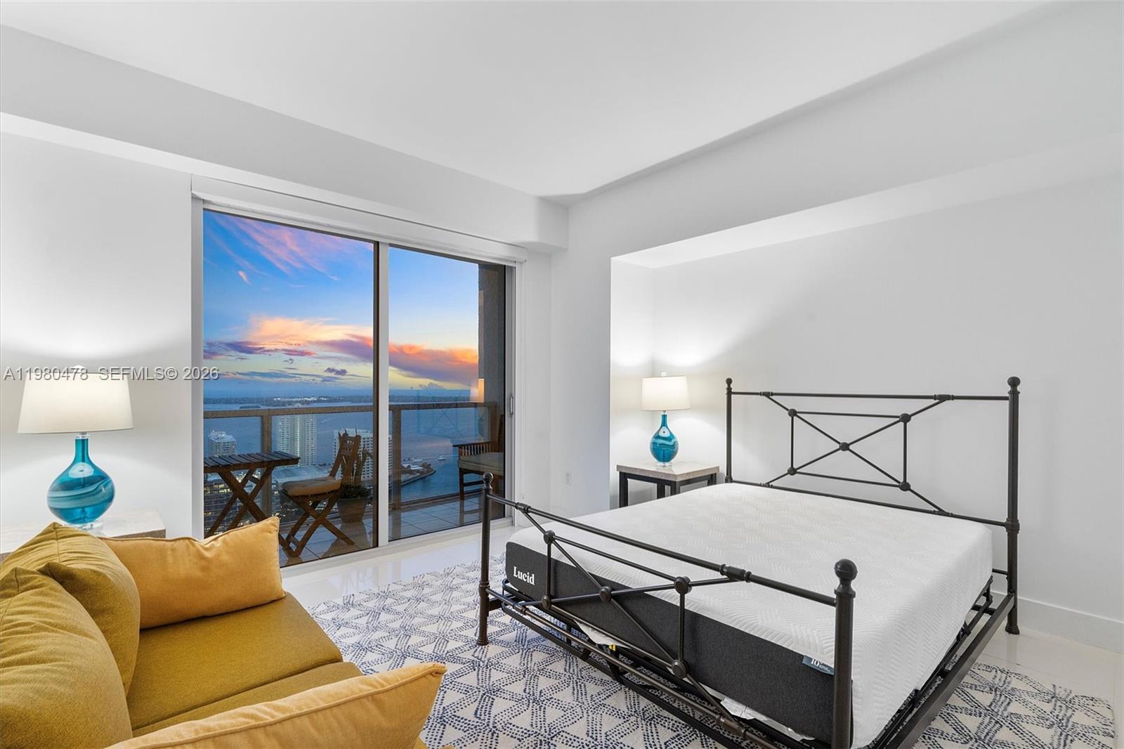 500 Brickell Ave #4101, Miami FL 33131