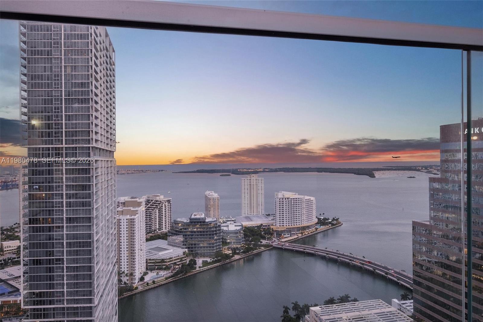 500 Brickell Ave #4101, Miami FL 33131