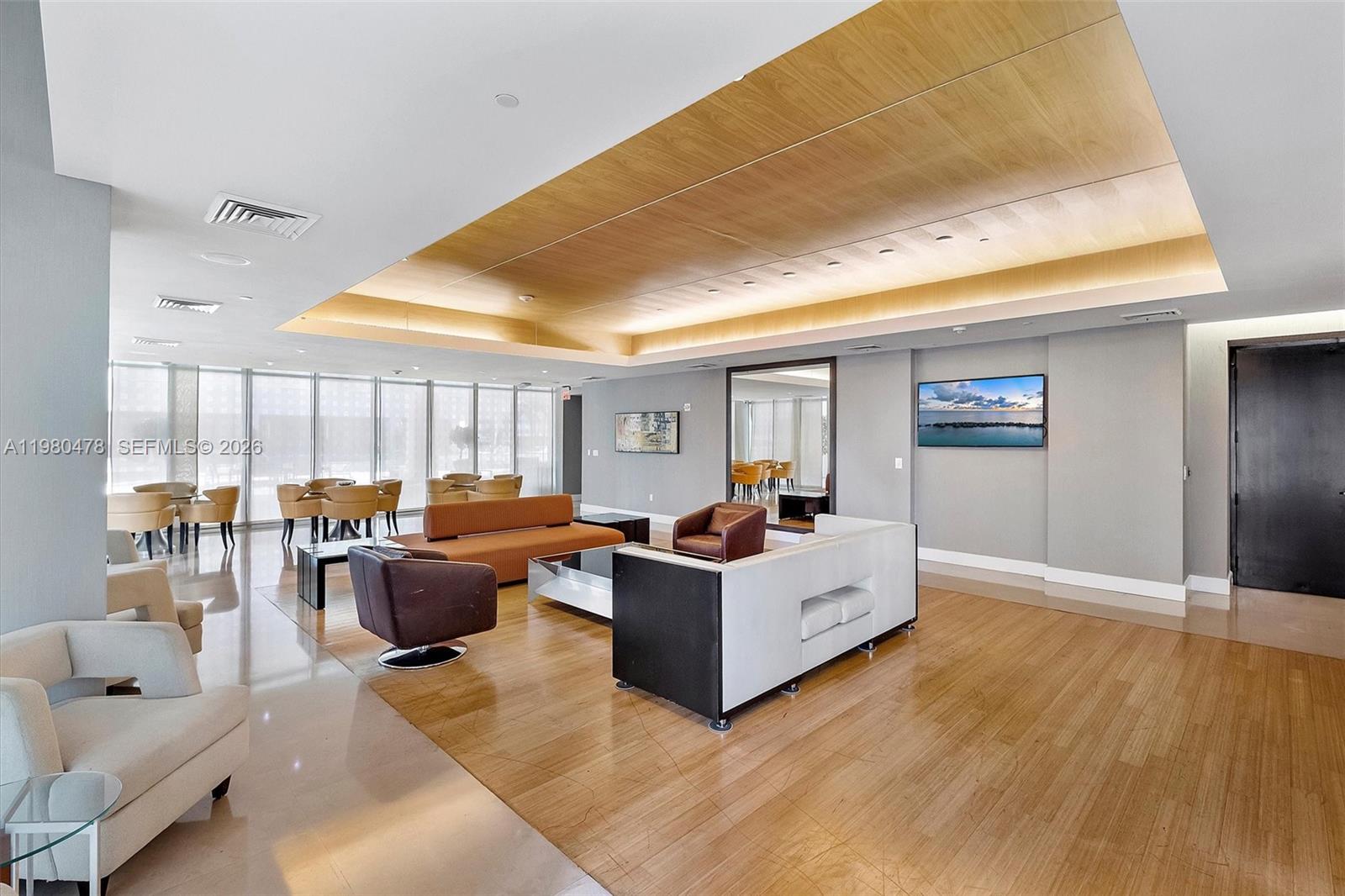 500 Brickell Ave #4101, Miami FL 33131