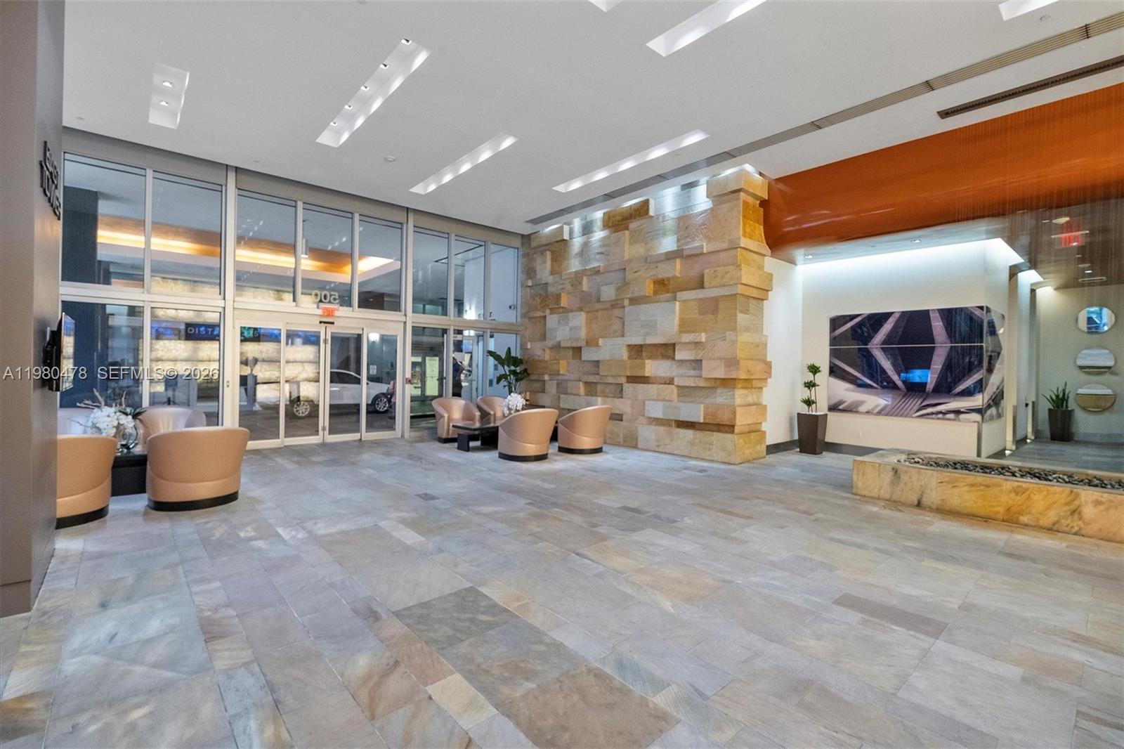 500 Brickell Ave #4101, Miami FL 33131