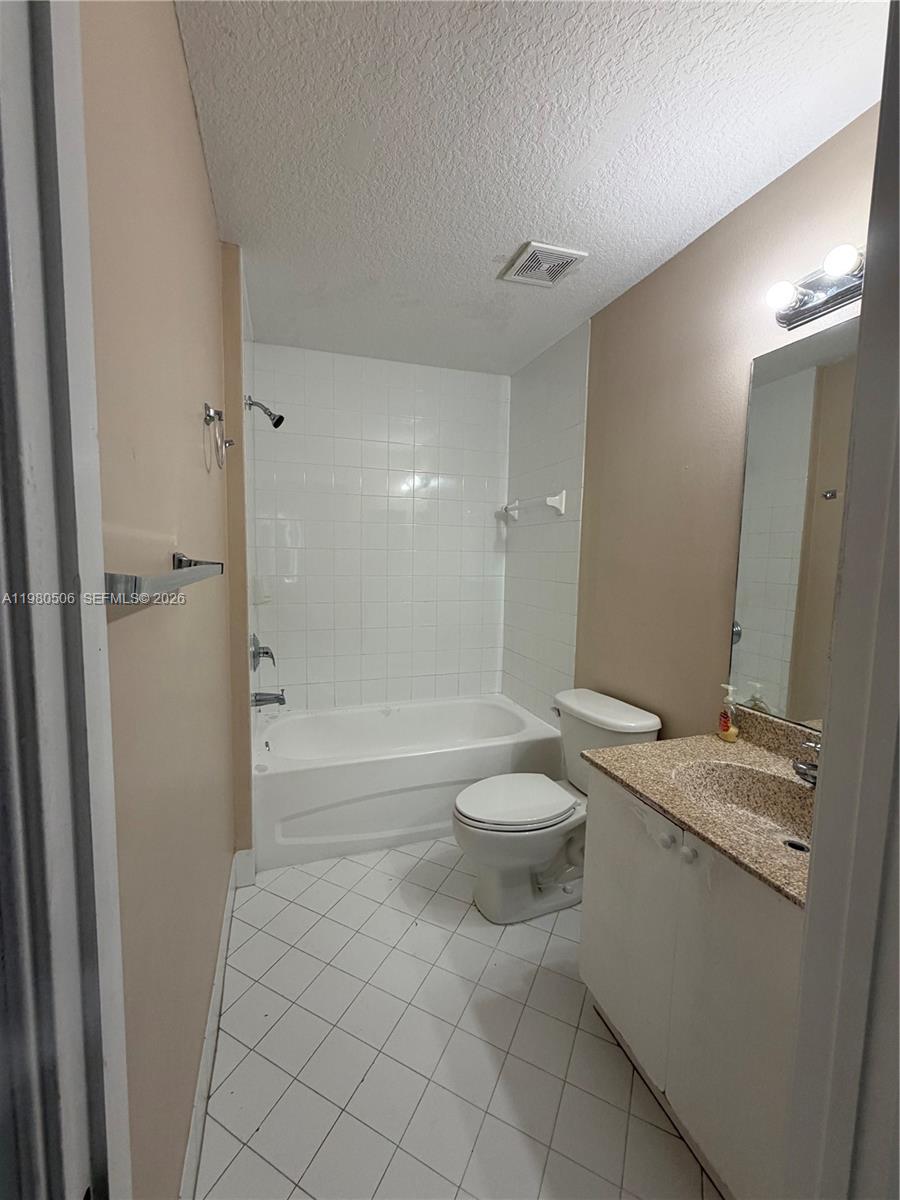 3780 N Jog Rd #205, West Palm Beach FL 33411