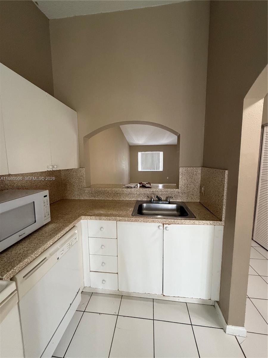 3780 N Jog Rd #205, West Palm Beach FL 33411