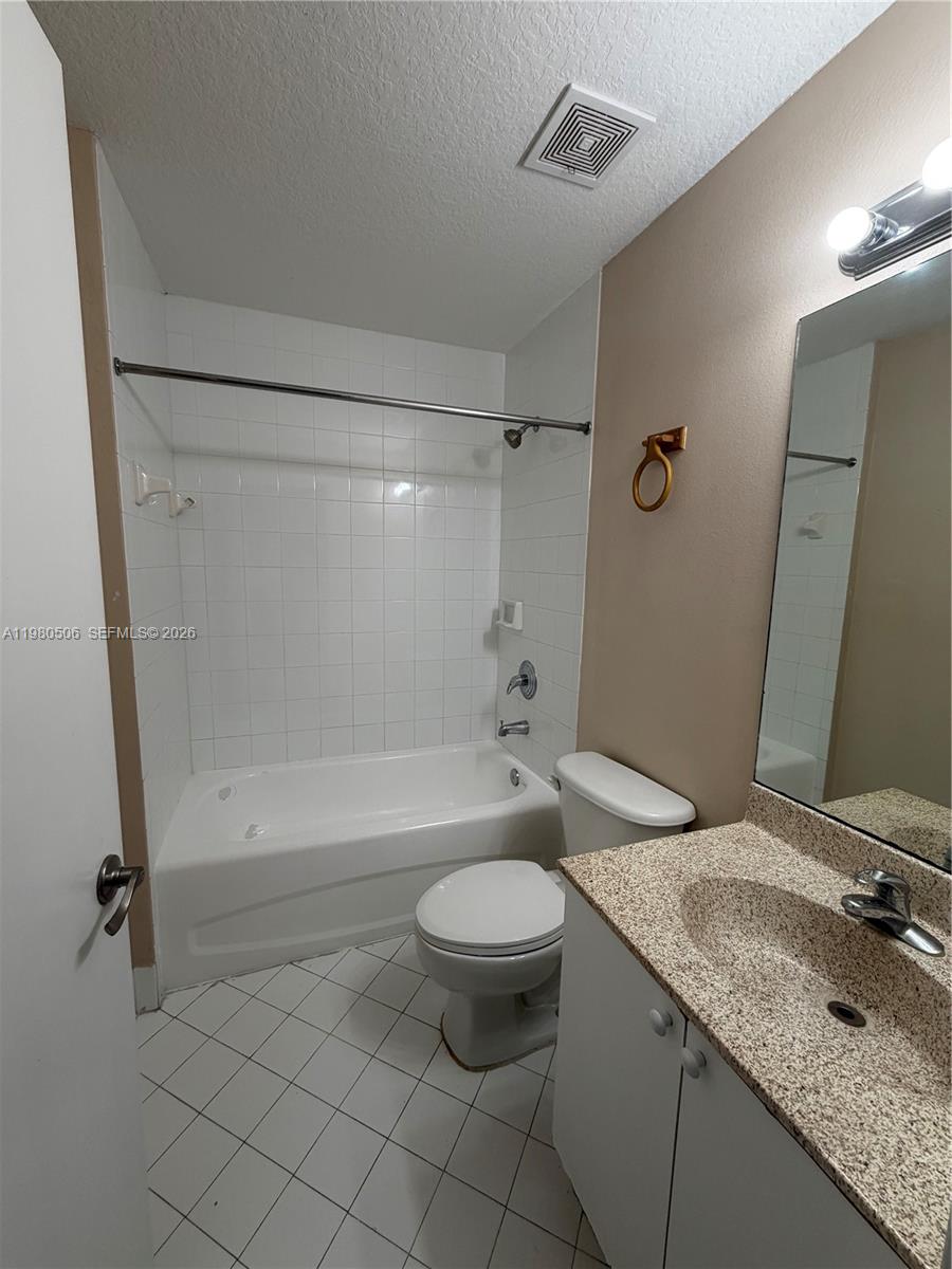 3780 N Jog Rd #205, West Palm Beach FL 33411