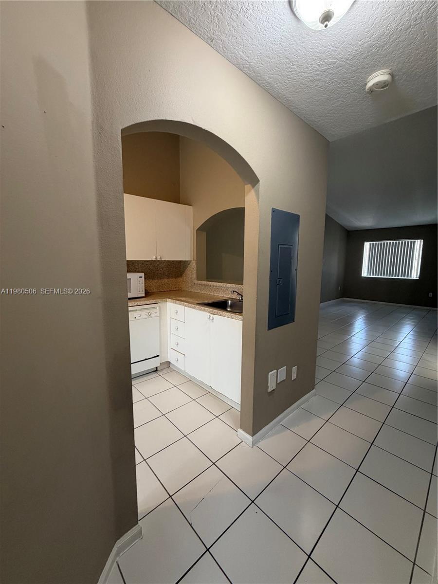 3780 N Jog Rd #205, West Palm Beach FL 33411