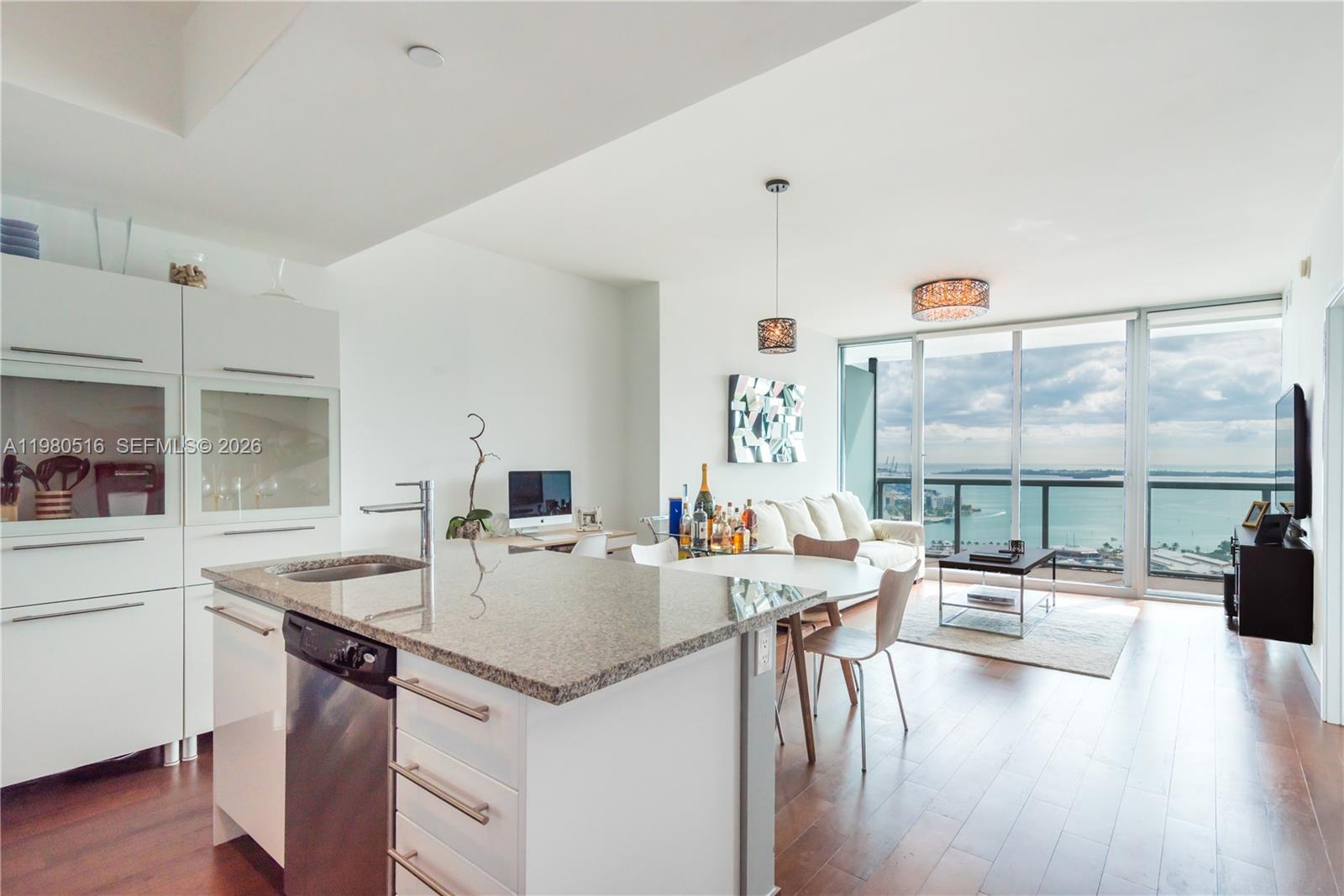 888 Biscayne Blvd #3506, Miami FL 33132