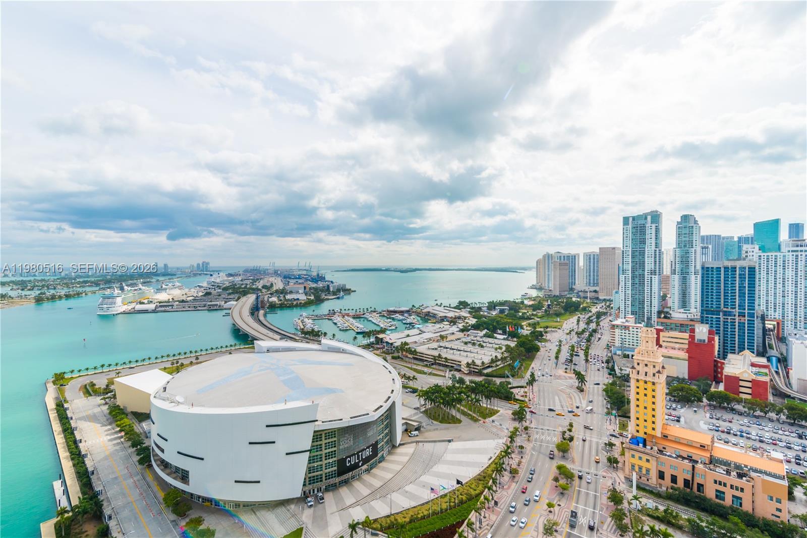 888 Biscayne Blvd #3506, Miami FL 33132
