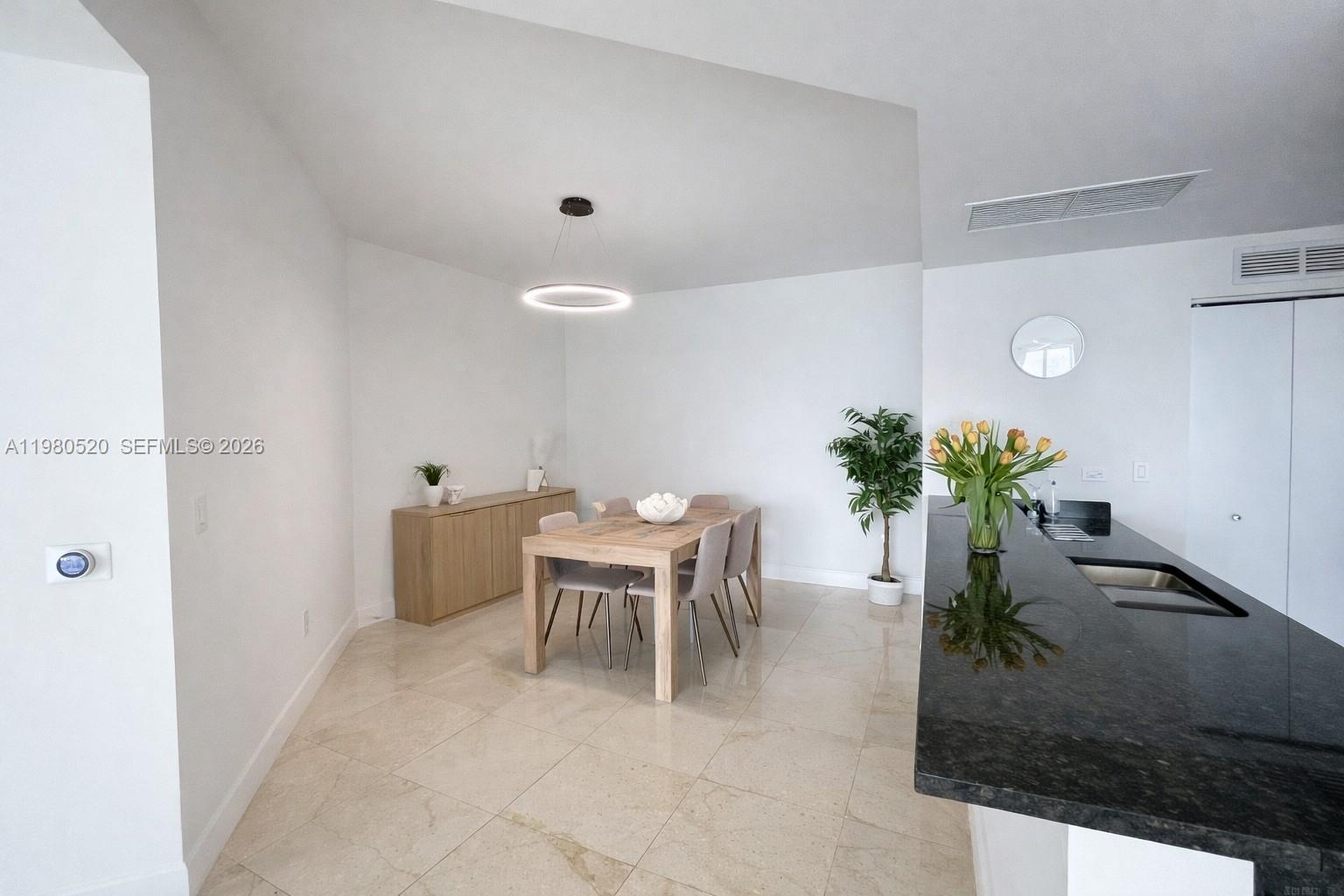 3131 NE 188th St #2-606, Aventura FL 33180