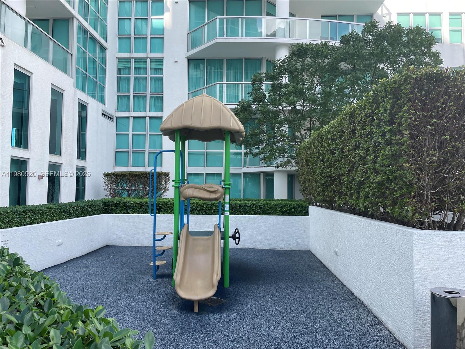 3131 NE 188th St #2-606, Aventura FL 33180