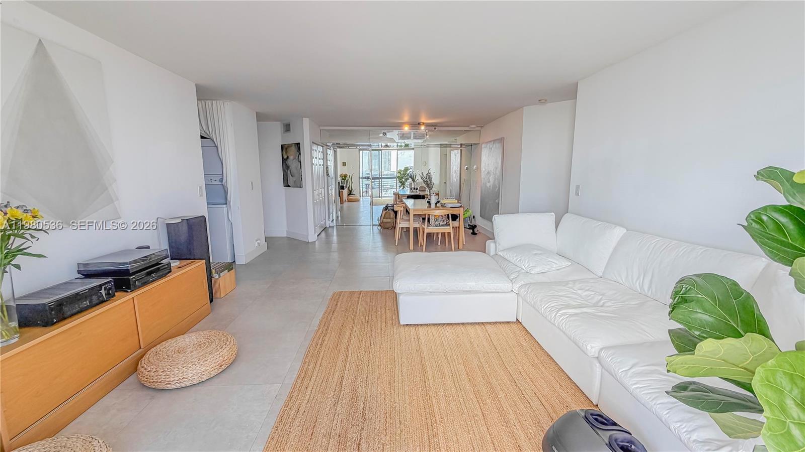 3530 Mystic Pointe Dr #LPH13, Aventura FL 33180