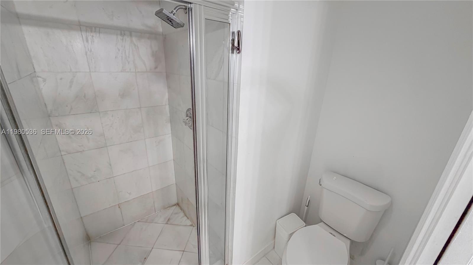 3530 Mystic Pointe Dr #LPH13, Aventura FL 33180