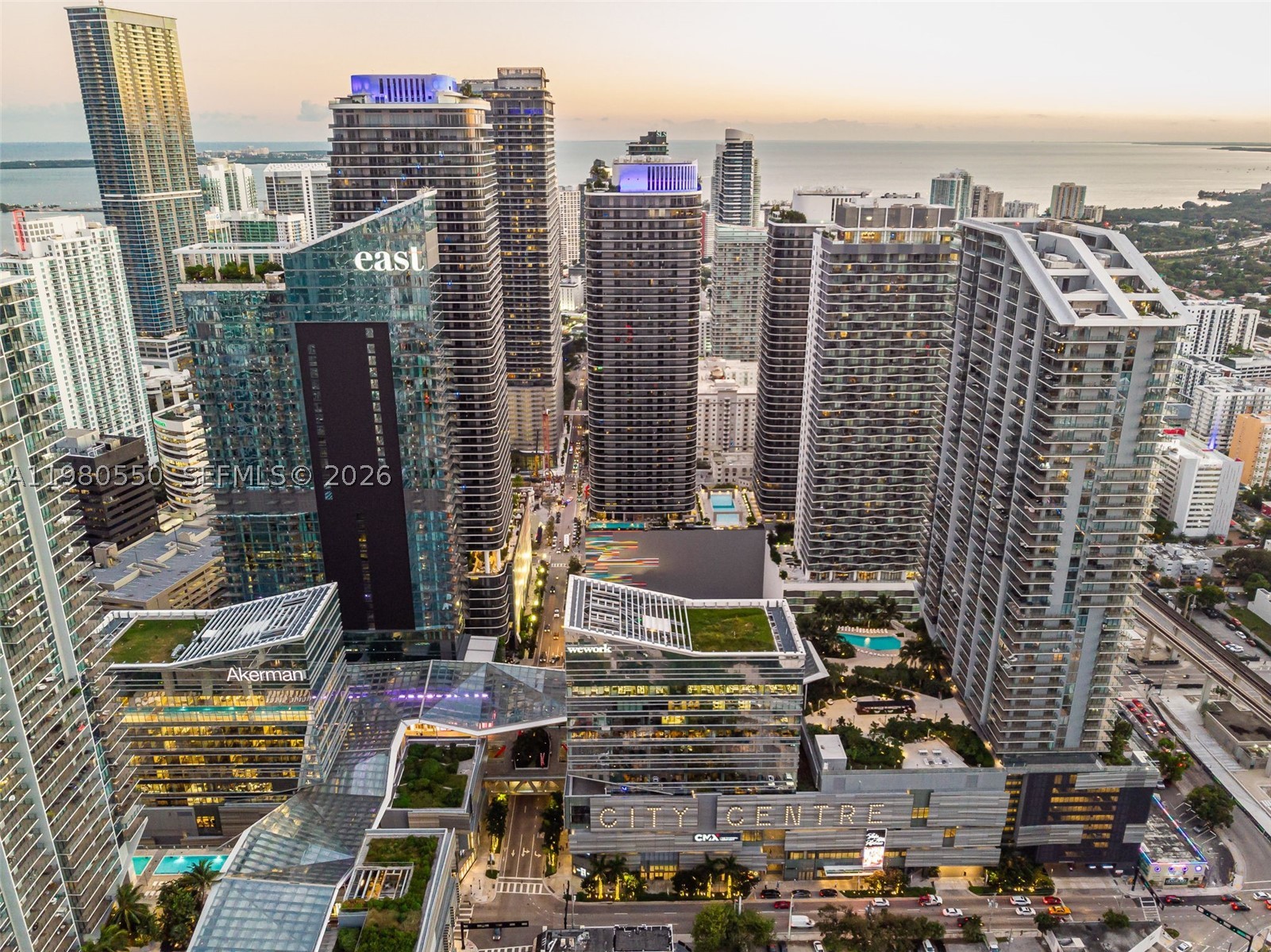 55 SW 9th St #1109, Miami FL 33130