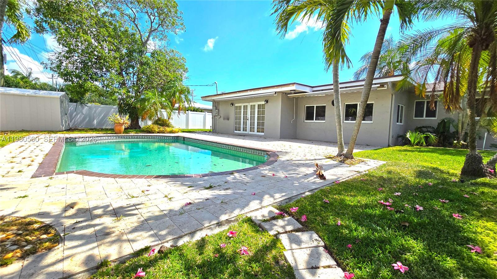 909 SW 9th Ave, Boca Raton FL 33486