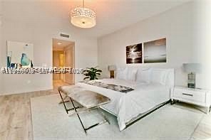 17111 Biscayne Blvd #2305, North Miami Beach FL 33160