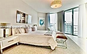 17111 Biscayne Blvd #2305, North Miami Beach FL 33160