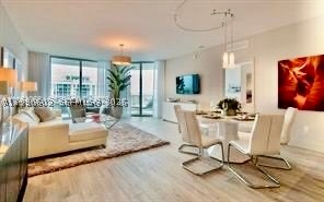 17111 Biscayne Blvd #2305, North Miami Beach FL 33160