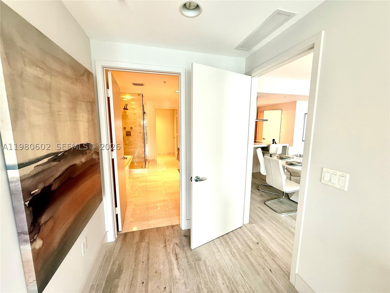 17111 Biscayne Blvd #2305, North Miami Beach FL 33160