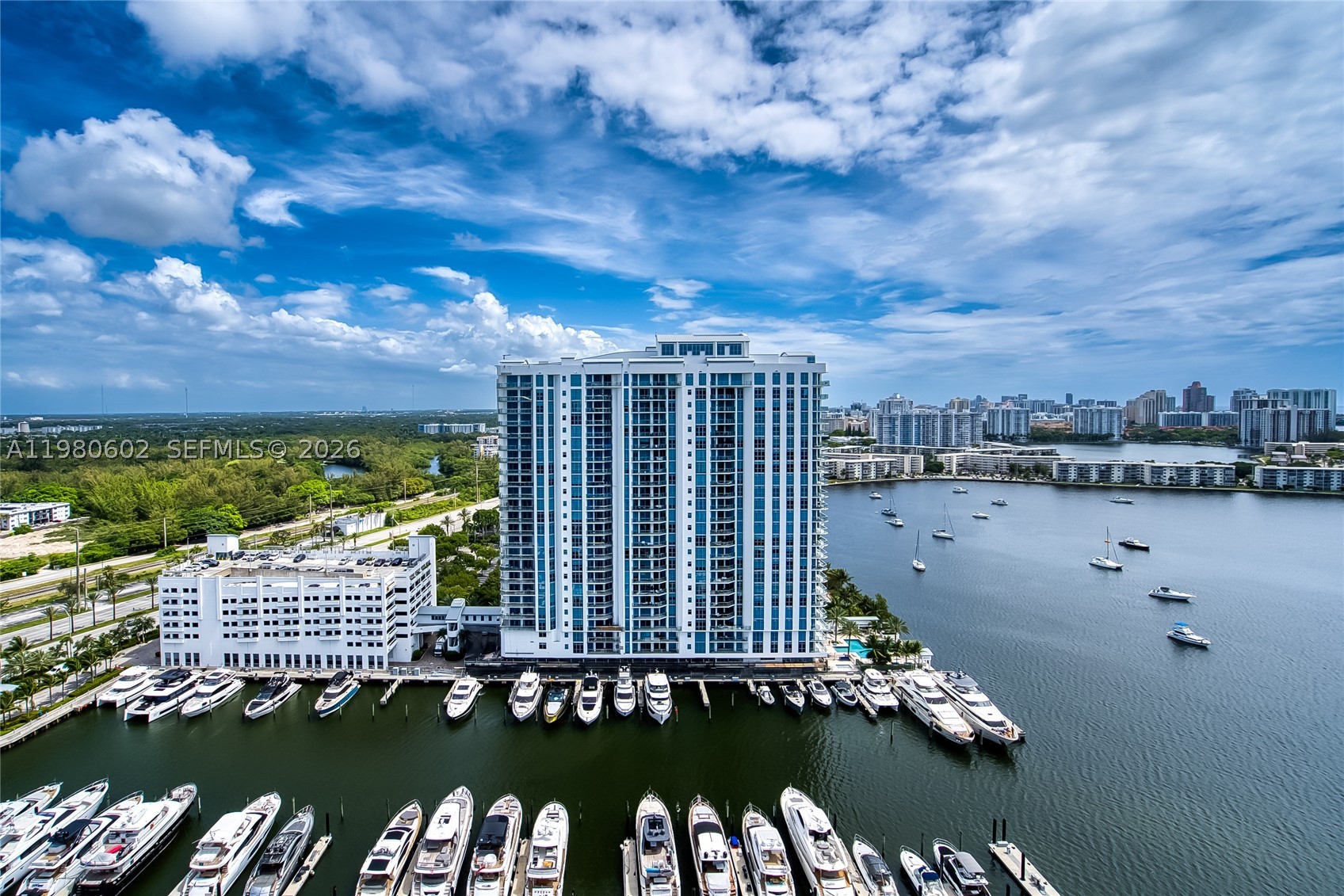 17111 Biscayne Blvd #2305, North Miami Beach FL 33160