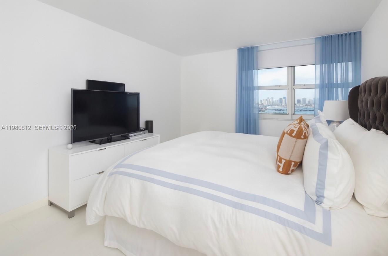 650 West Ave #2801, Miami Beach FL 33139