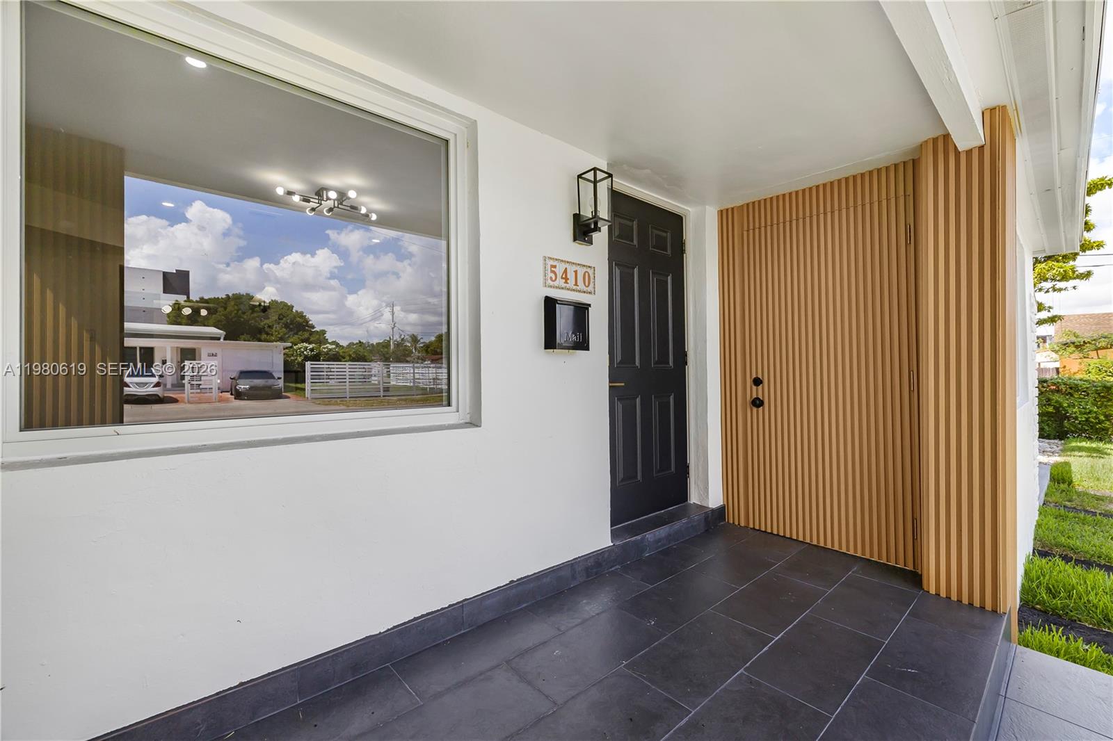 5410 SW 2nd, Miami FL 33134