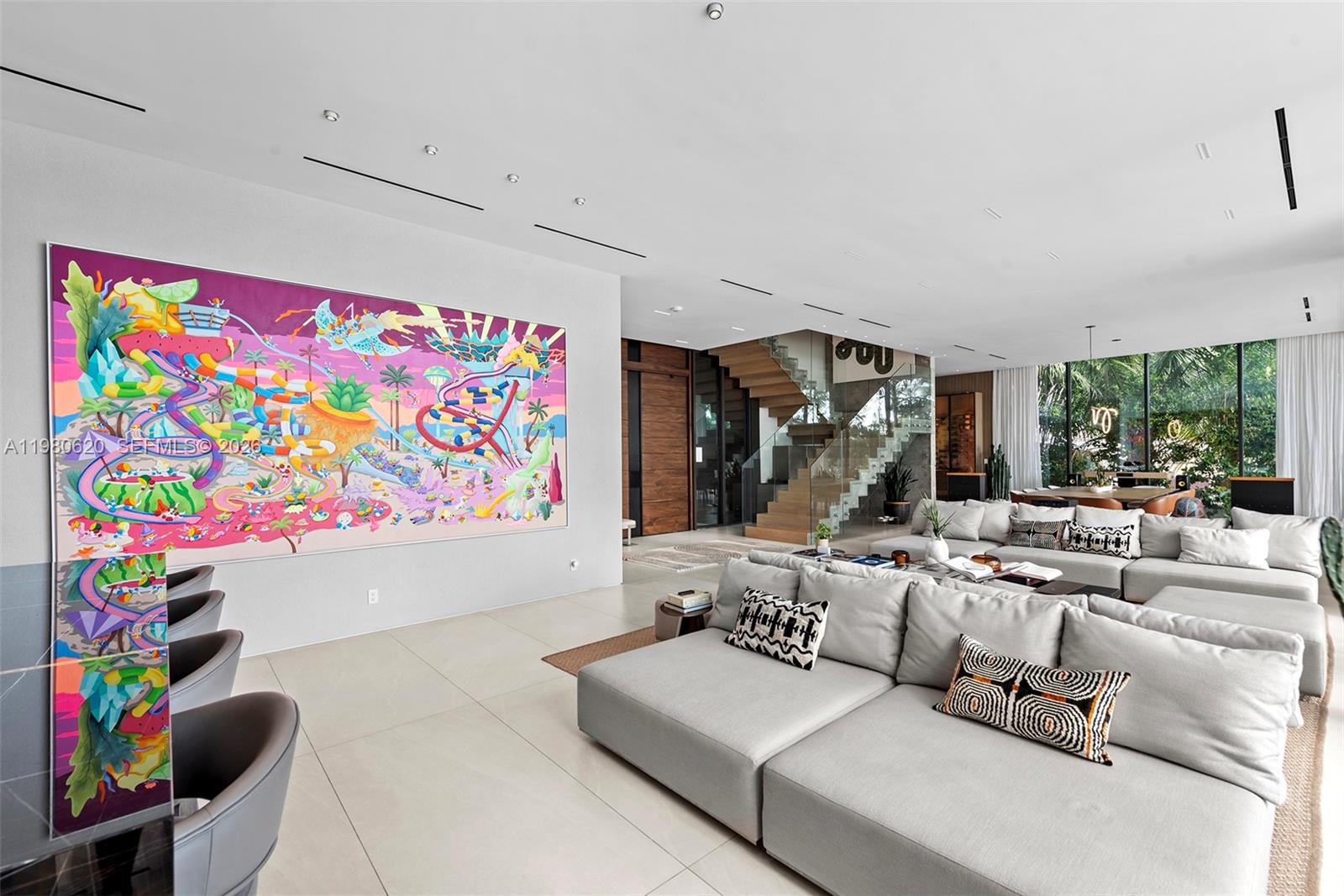 310 S Hibiscus Dr, Miami Beach FL 33139