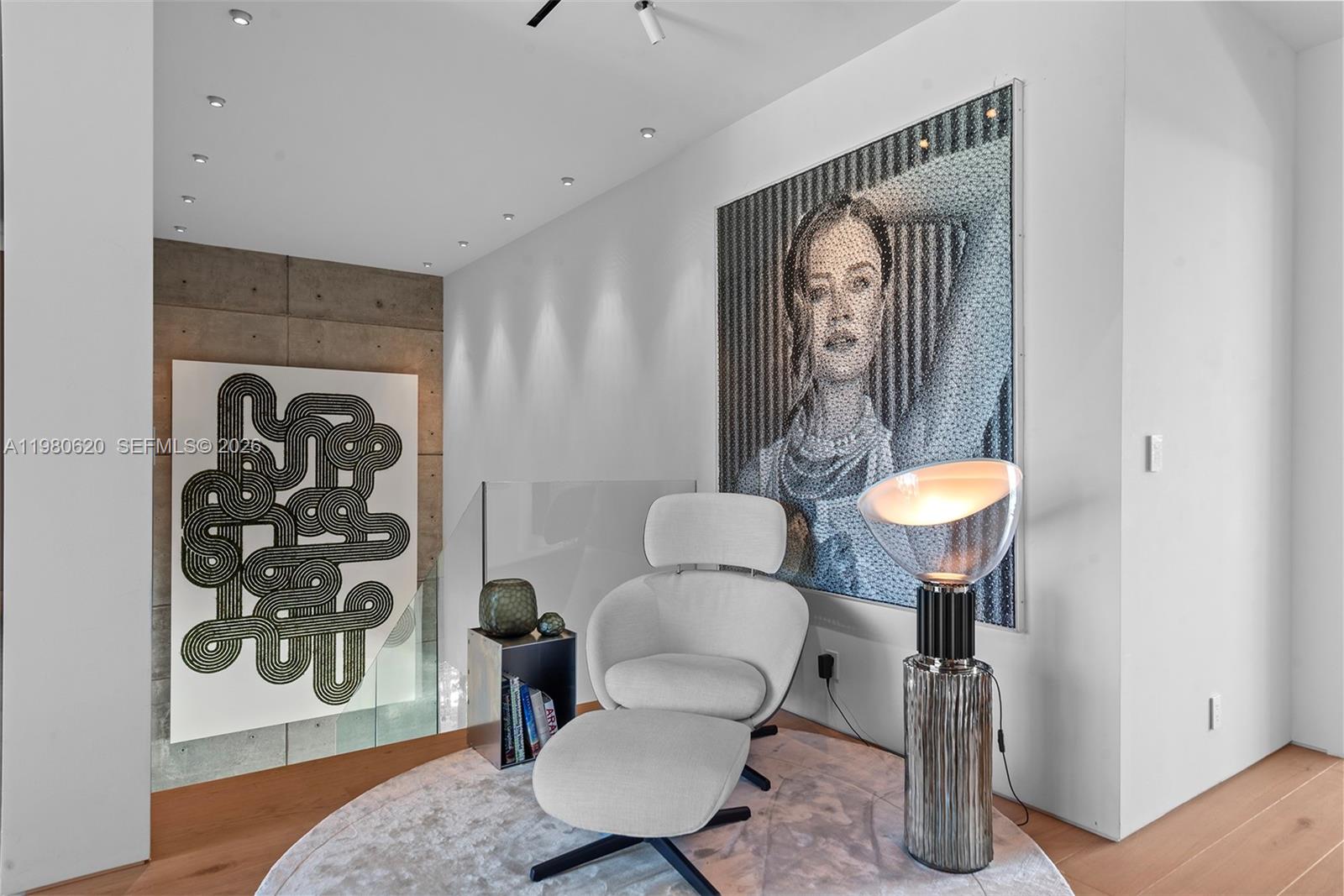 310 S Hibiscus Dr, Miami Beach FL 33139