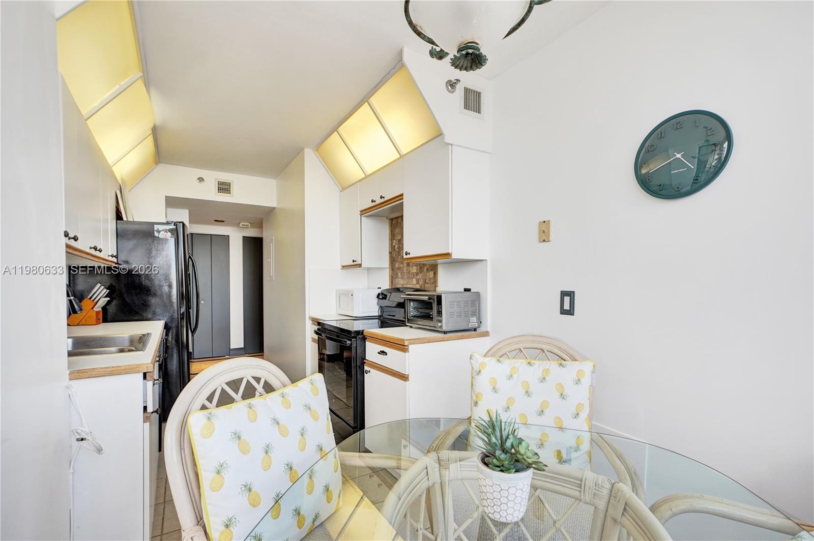 1000 W Island Blvd #2908, Aventura FL 33160