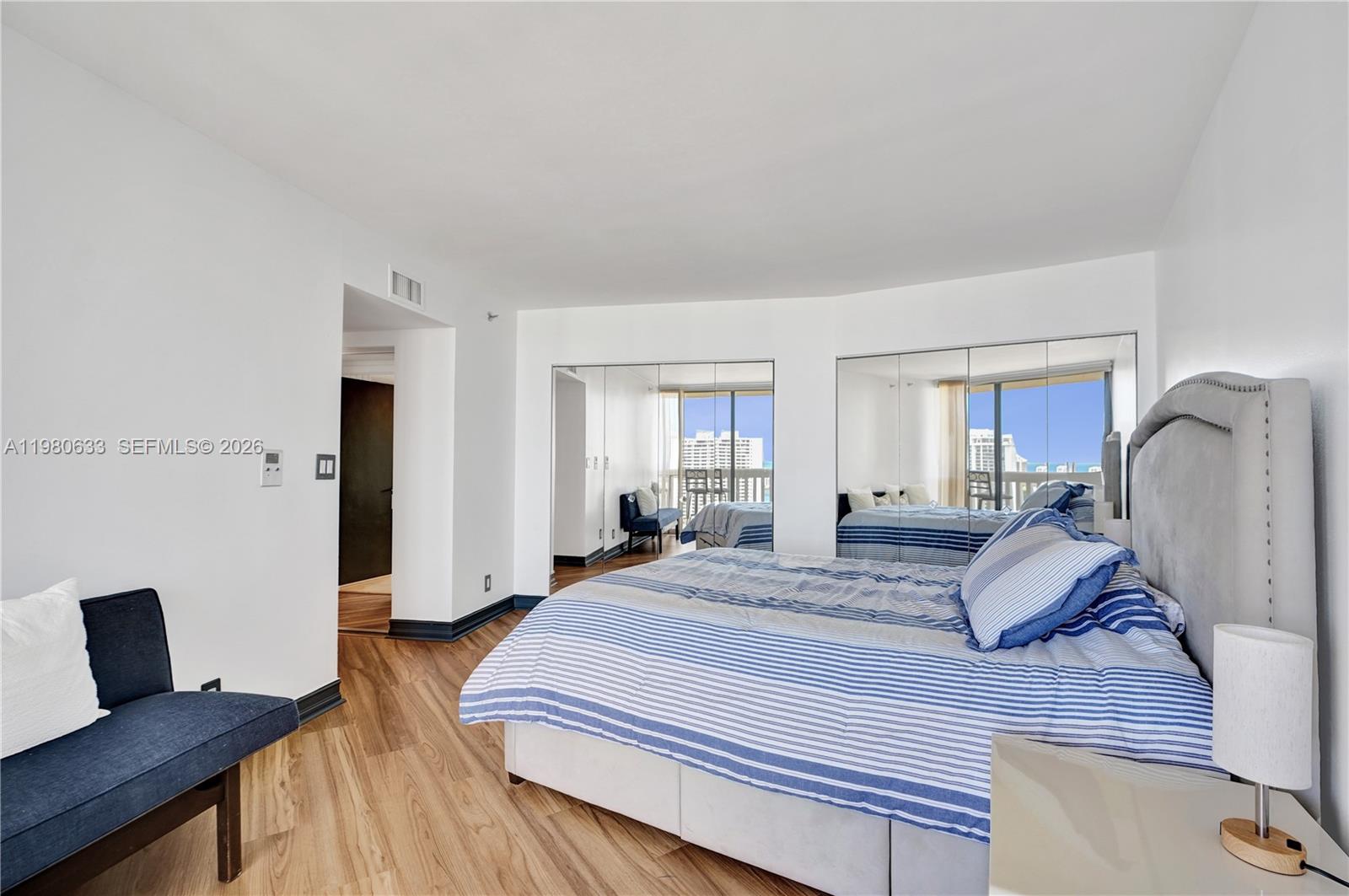 1000 W Island Blvd #2908, Aventura FL 33160