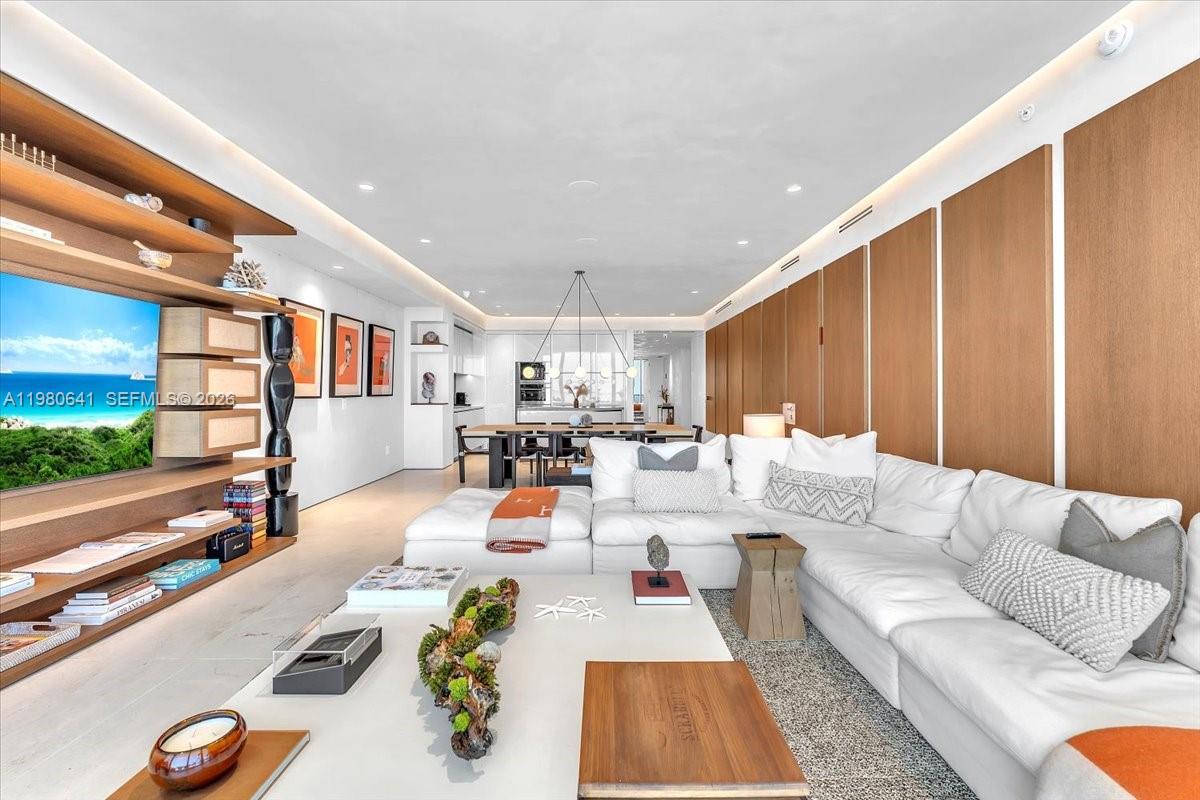 18975 Collins Ave #5302+Cabana 6, Sunny Isles Beach FL 33160