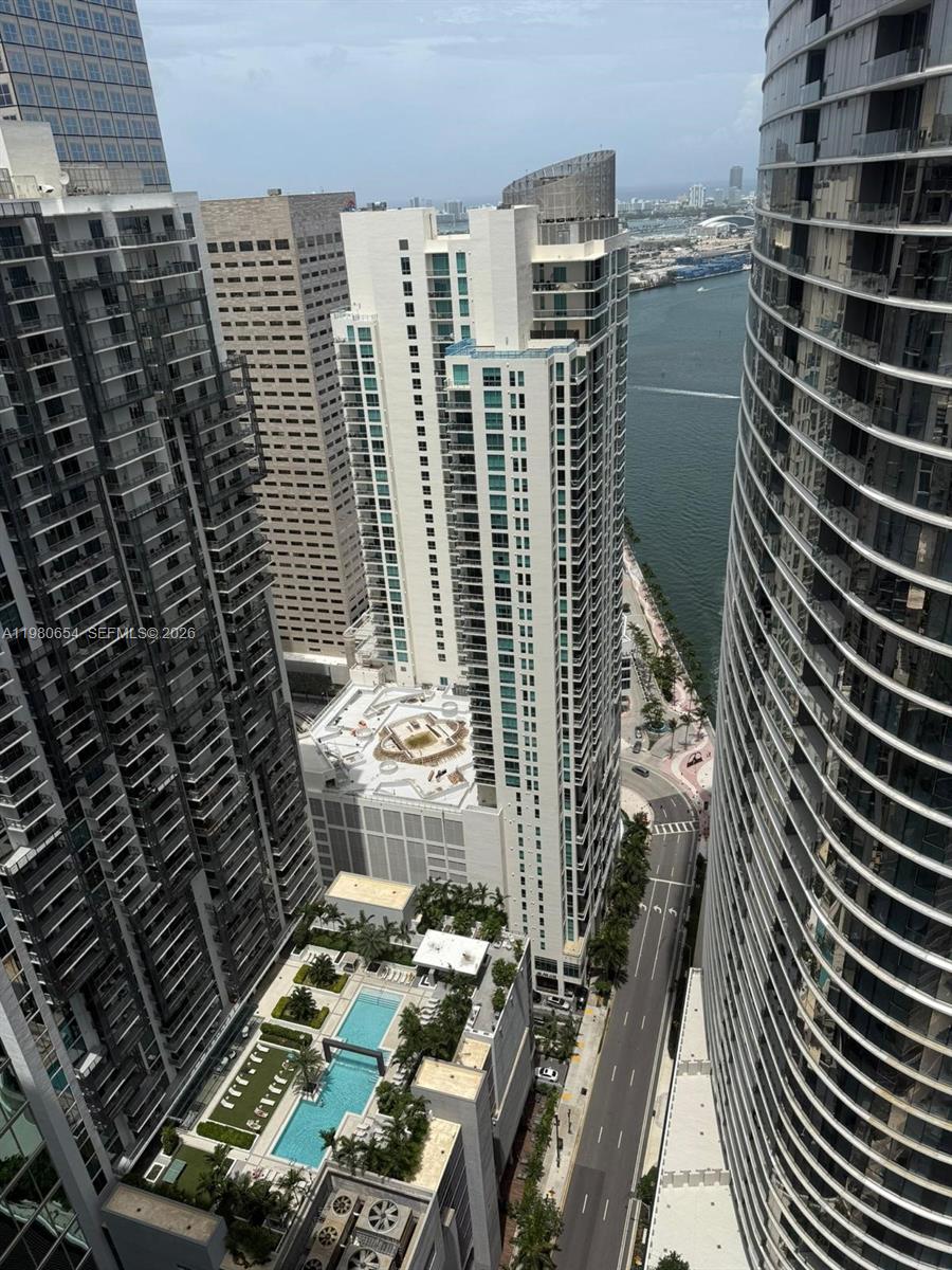 200 Biscayne Boulevard Way #4801, Miami FL 33131