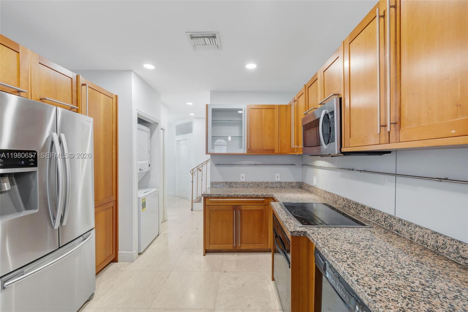 18450 NE 30th place, Aventura FL 33160