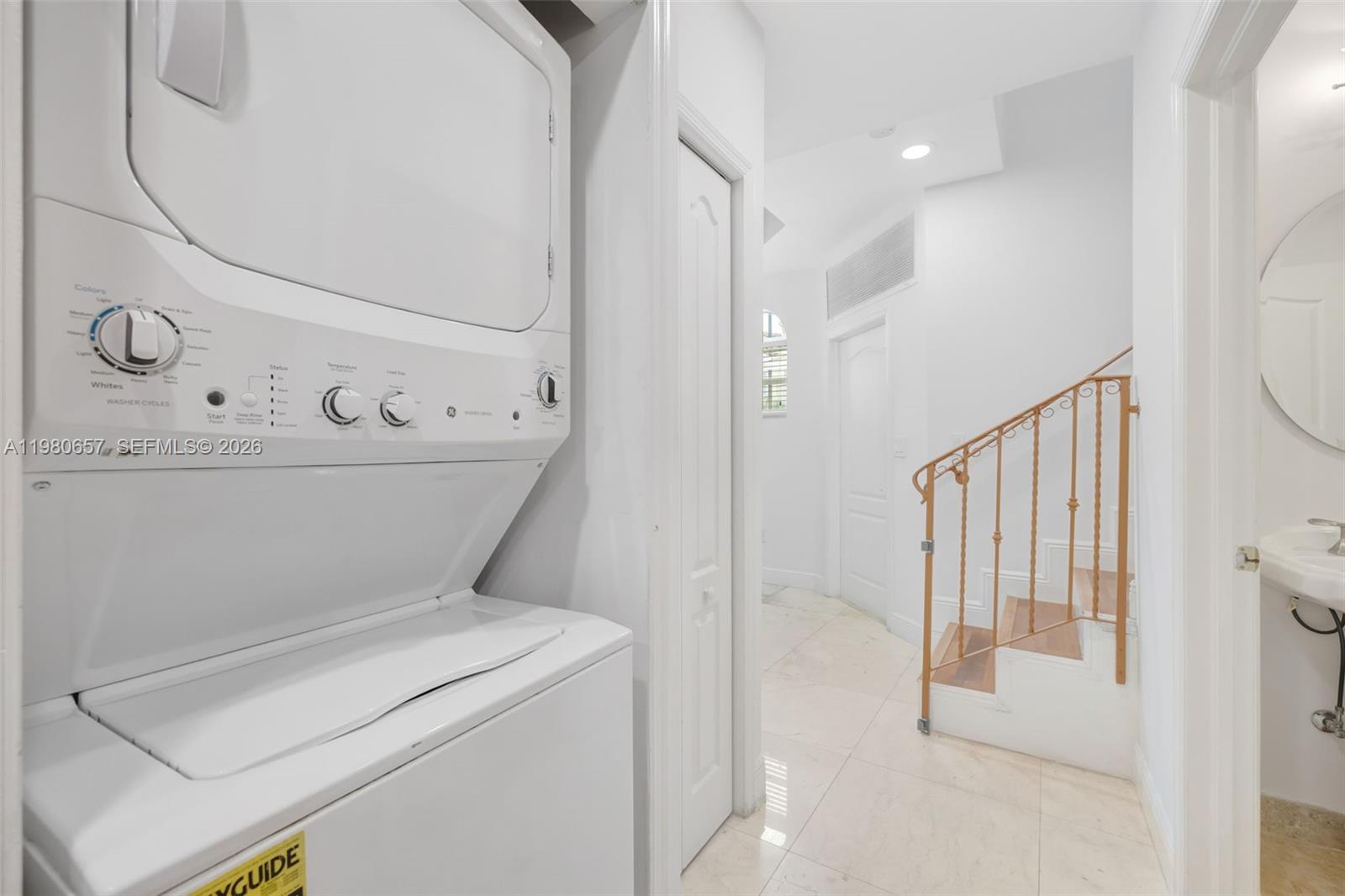 18450 NE 30th place, Aventura FL 33160