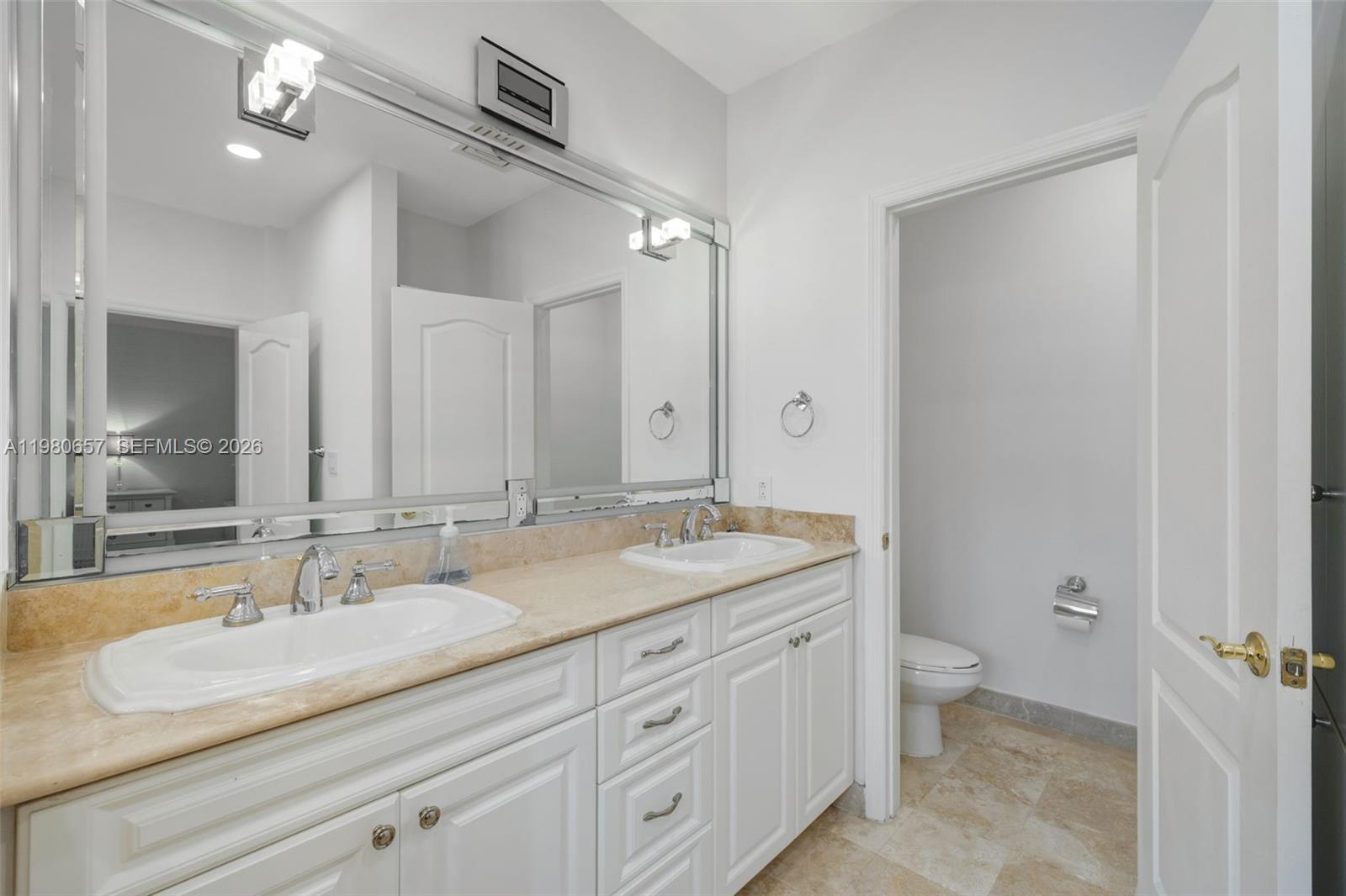 18450 NE 30th place, Aventura FL 33160