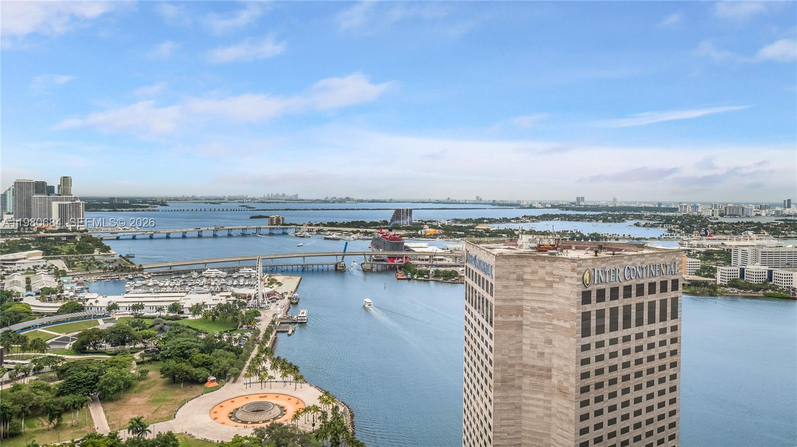 325 S Biscayne Blvd #4314, Miami FL 33131