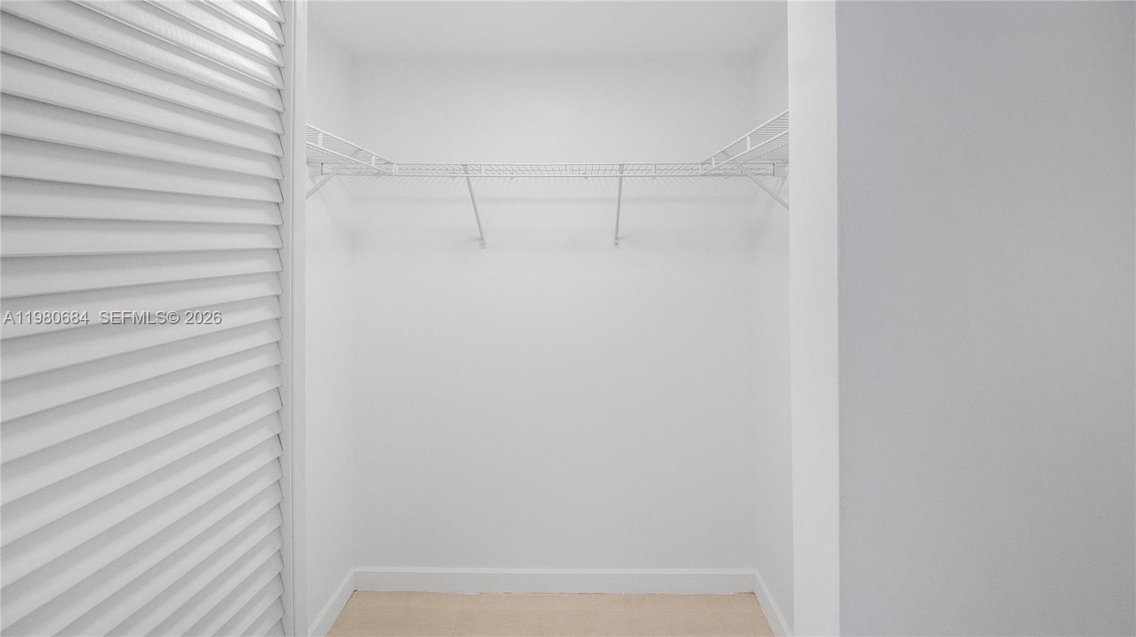 325 S Biscayne Blvd #4314, Miami FL 33131