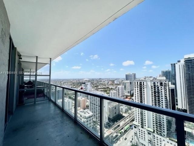 1111 SW 1st Ave #3223, Miami FL 33130