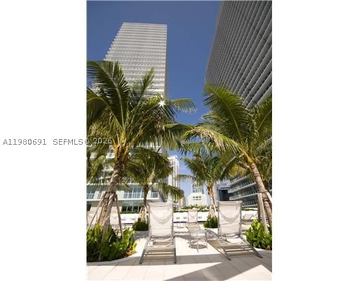 1111 SW 1st Ave #3223, Miami FL 33130