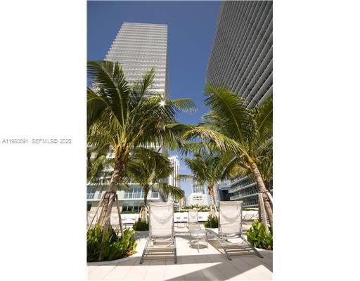 1111 SW 1st Ave #3223, Miami FL 33130