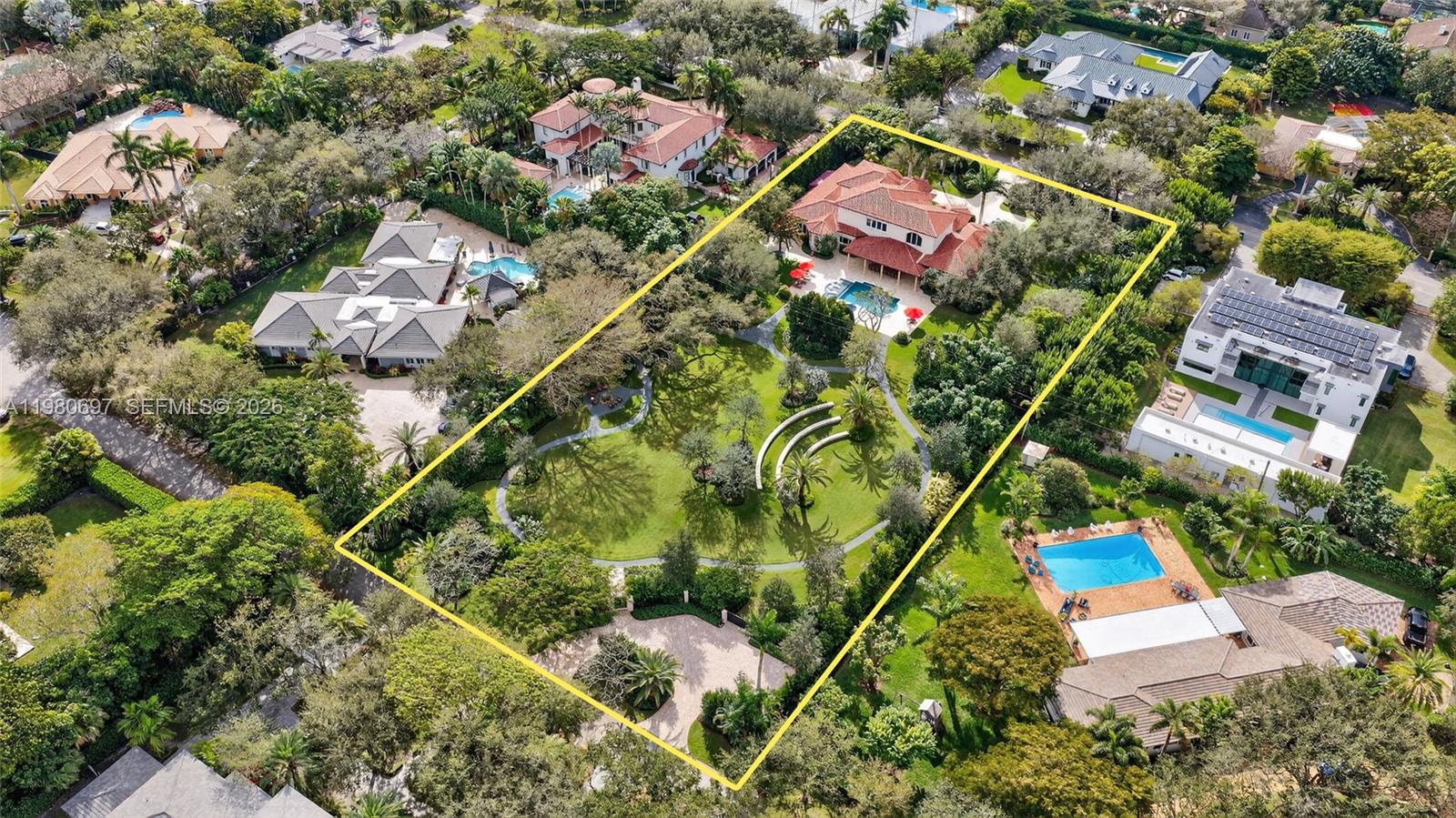 6255 SW 133rd St, Pinecrest FL 33156