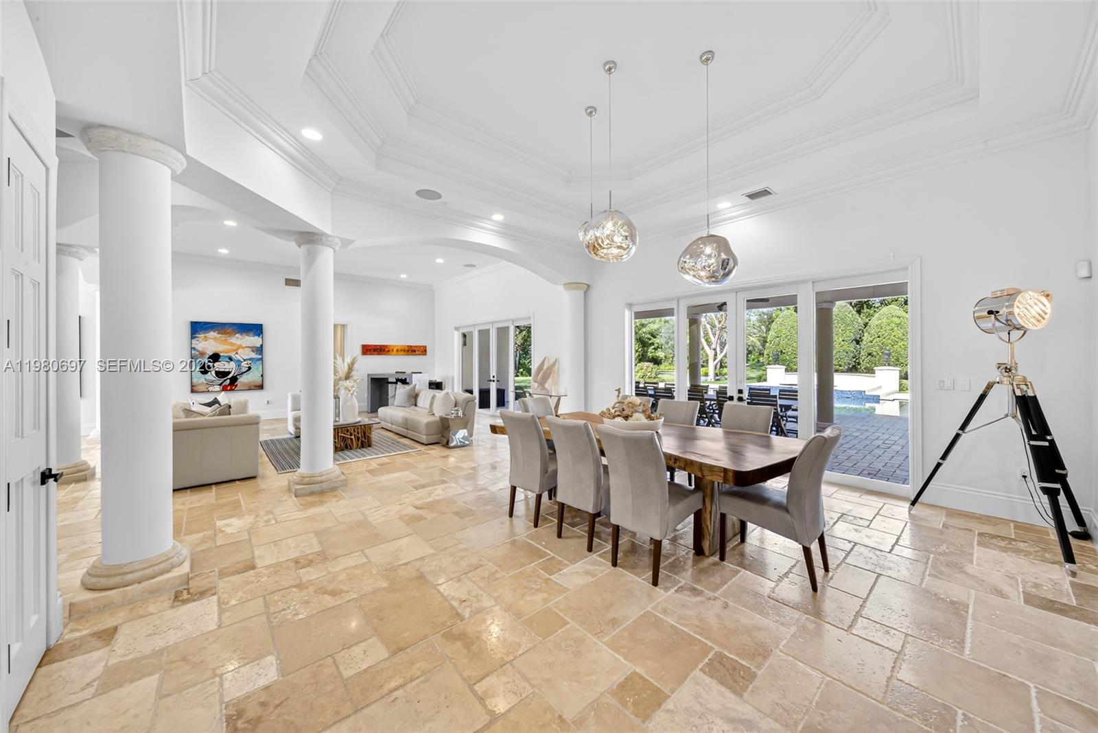6255 SW 133rd St, Pinecrest FL 33156