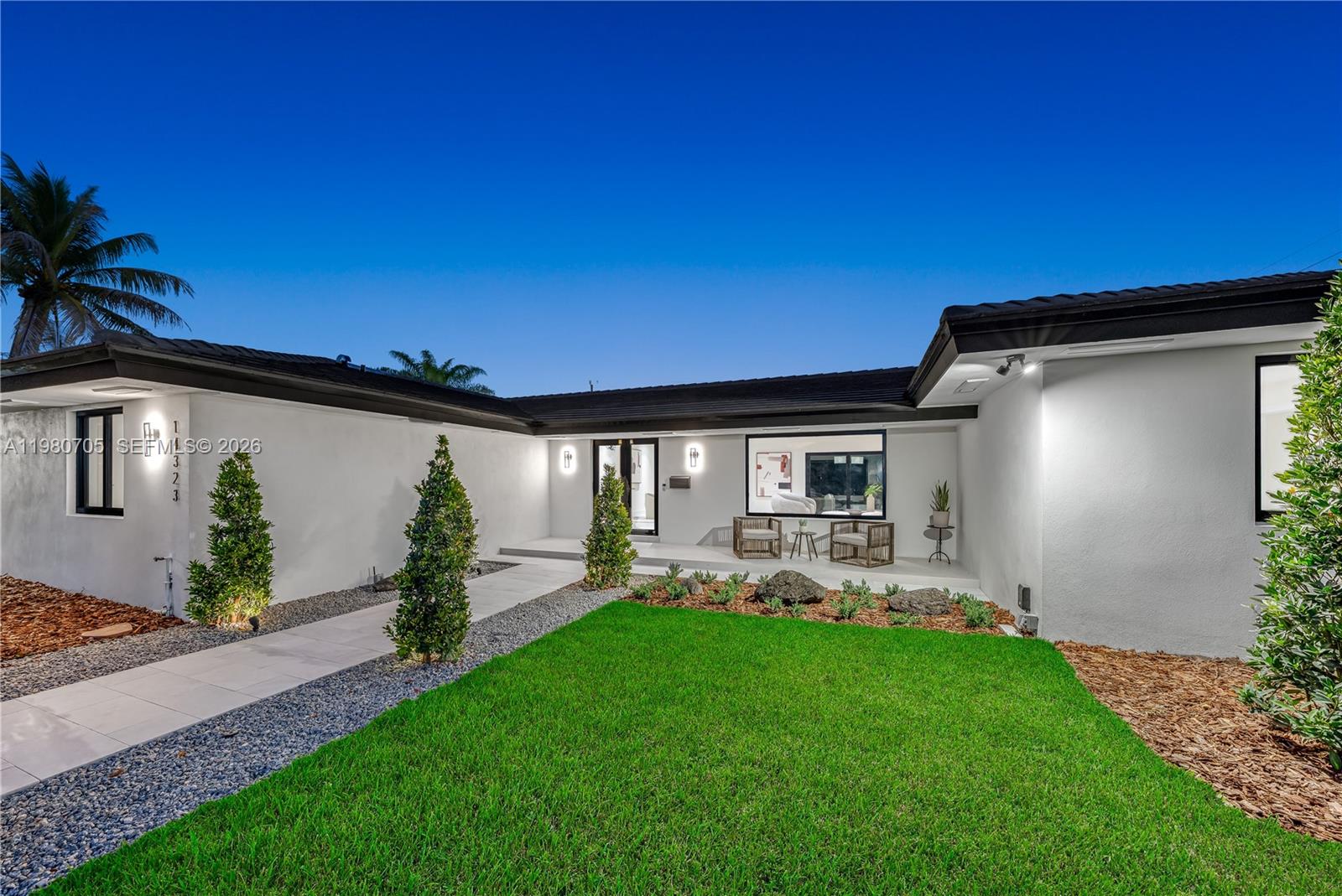 14323 SW 80th Ave, Palmetto Bay FL 33158