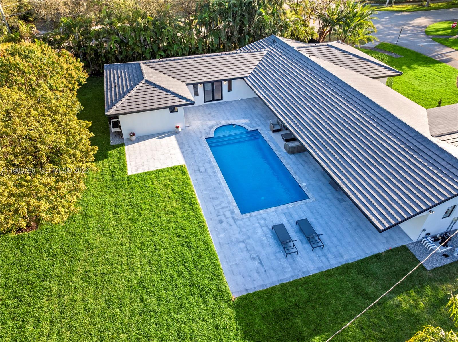 14323 SW 80th Ave, Palmetto Bay FL 33158