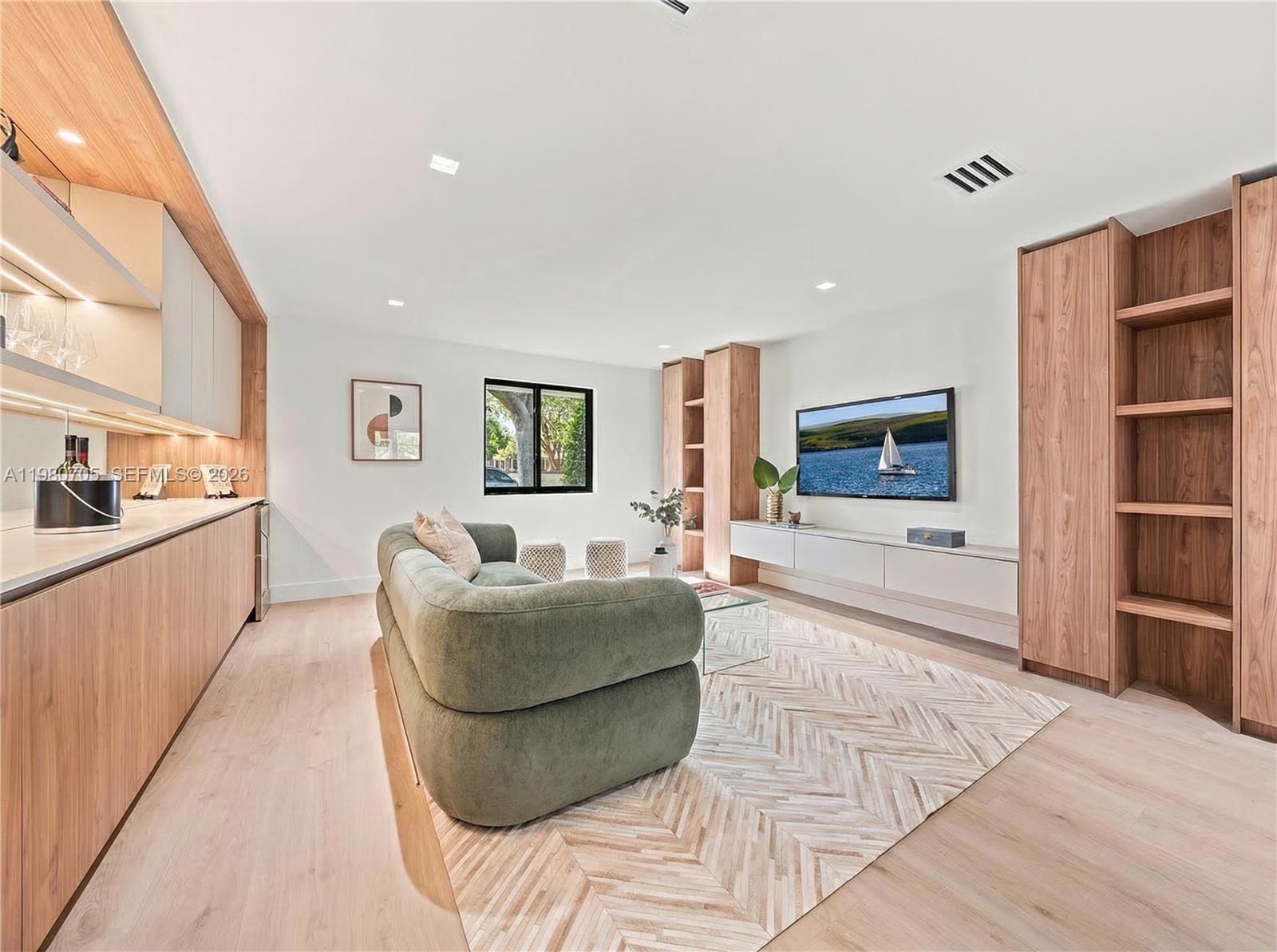 14323 SW 80th Ave, Palmetto Bay FL 33158