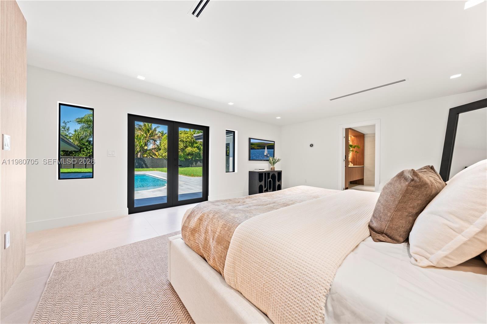 14323 SW 80th Ave, Palmetto Bay FL 33158